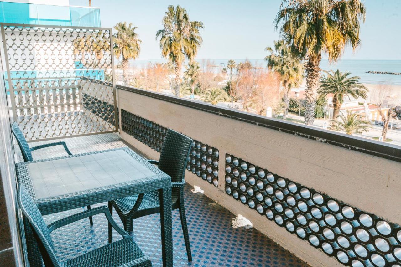 Hotel Continental San Benedetto del Tronto Eksteriør billede