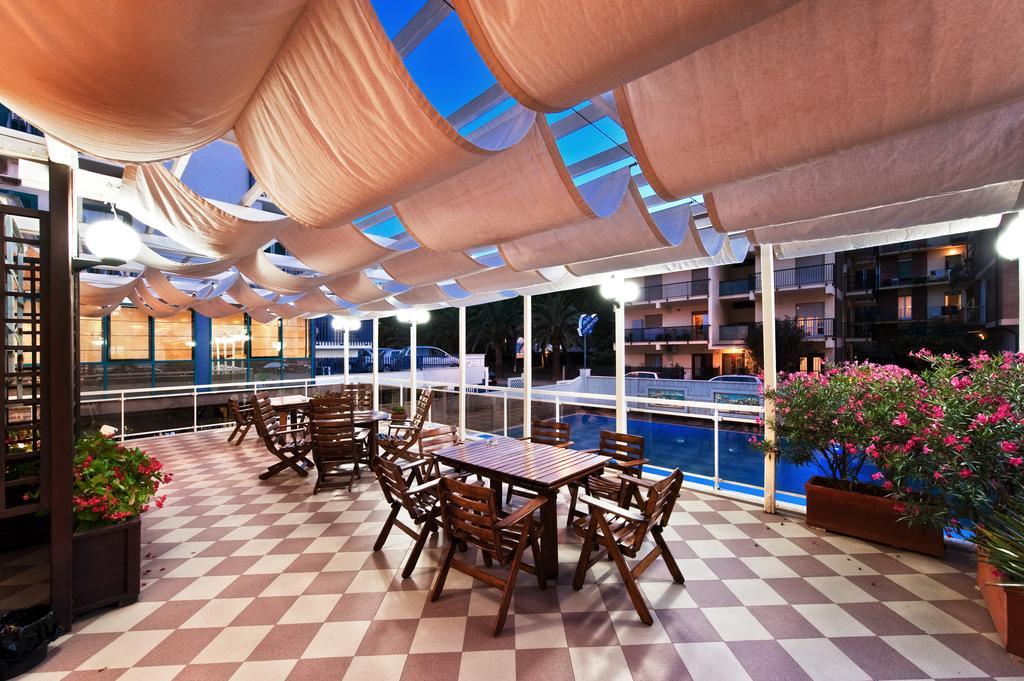 Hotel Continental San Benedetto del Tronto Eksteriør billede